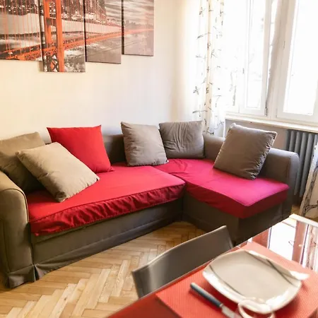Apartamento Grazioso Bilocale Comodo Ai Servizi